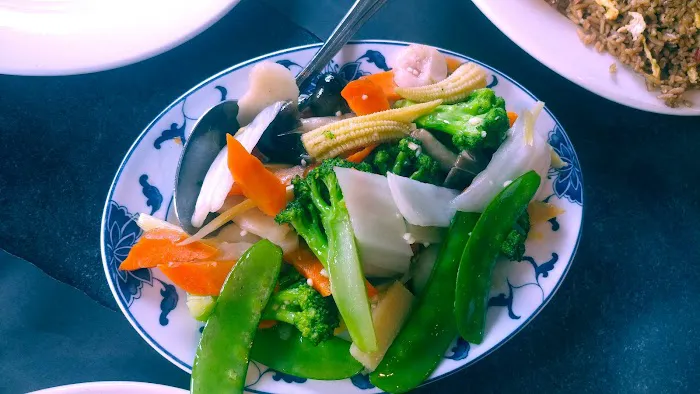 Green Tea Chinese Restaurant 10