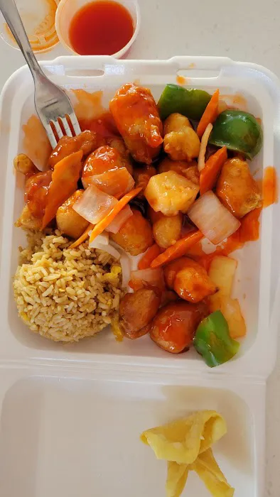 J & M Chinese Restaurant 8