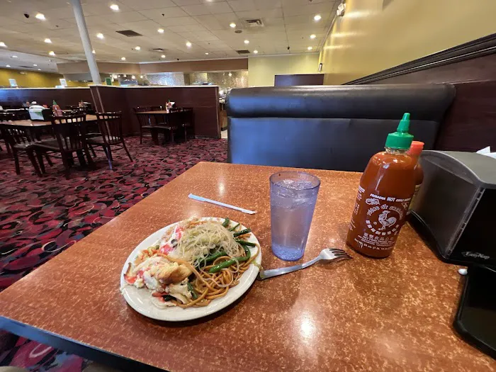 Perris Buffet 9