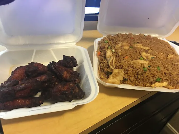 Yang's Kitchen Chinese Restaurant 3