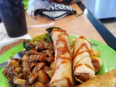 Yang's Kitchen Chinese Restaurant 0