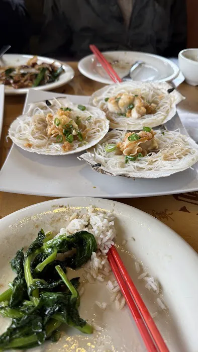 Chen's Noodle House 9