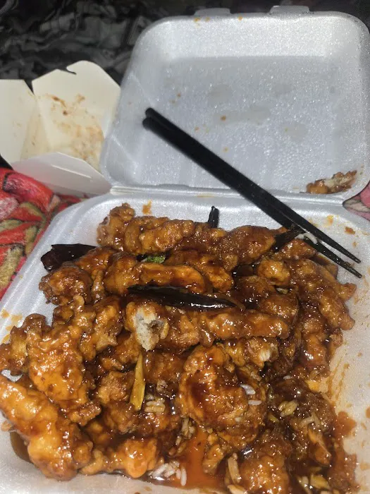 Four Seasons Chinese Restaurant 3