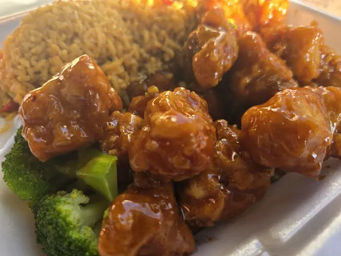 China Wok Restaurant 2