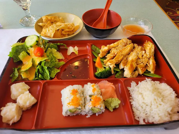Panda North Chinese And Japanese Restaurant 10