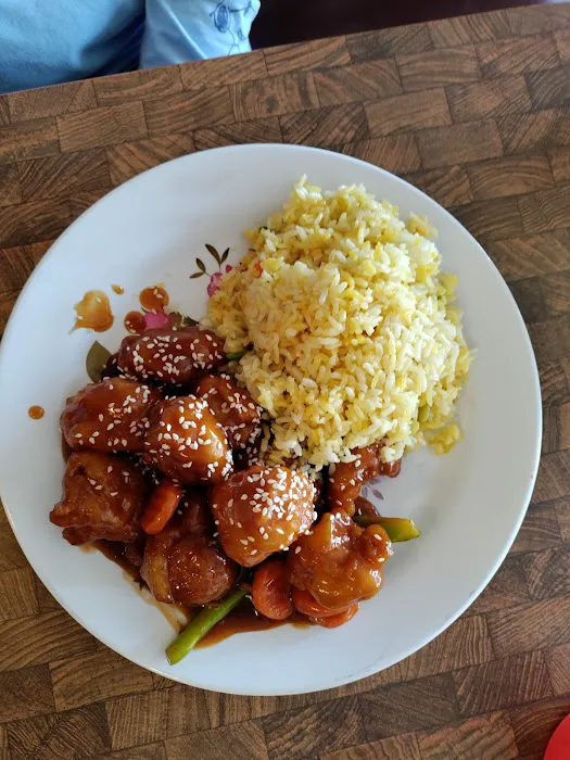 Chan's Garden Restaurant 2