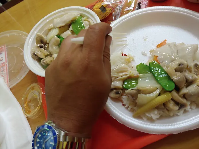 Peking One Chinese Restaurant 4