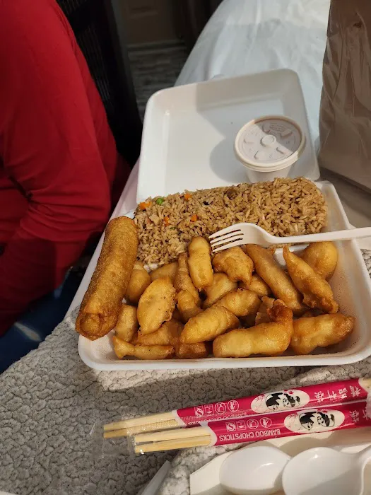 Red Apple Chinese Restaurant 6