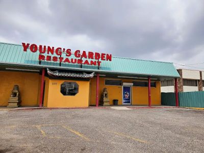 Young's Garden Chinese Restaurant 0