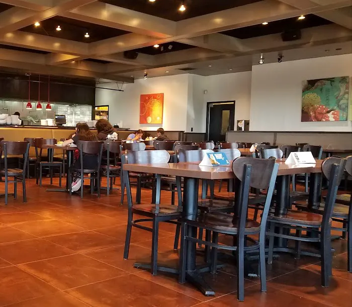 Pei Wei Asian Kitchen 1