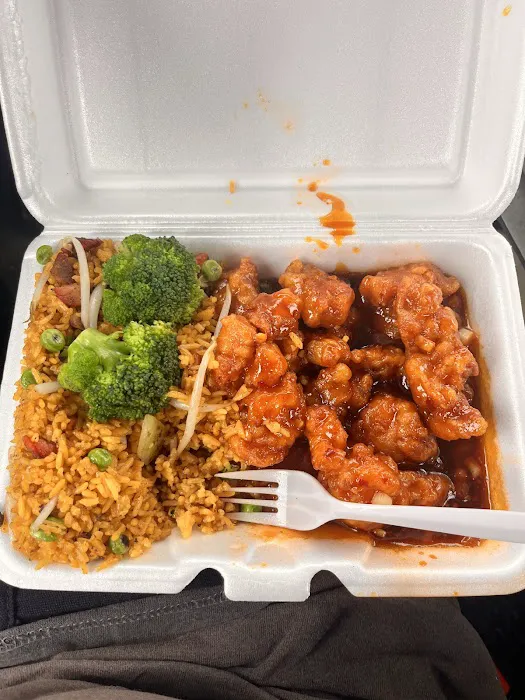 Golden China Restaurant 7