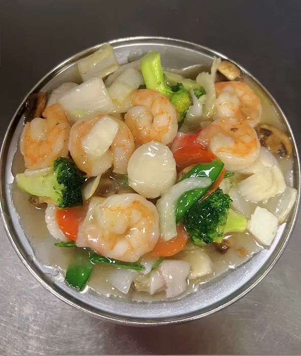 Happy China Restaurant 10