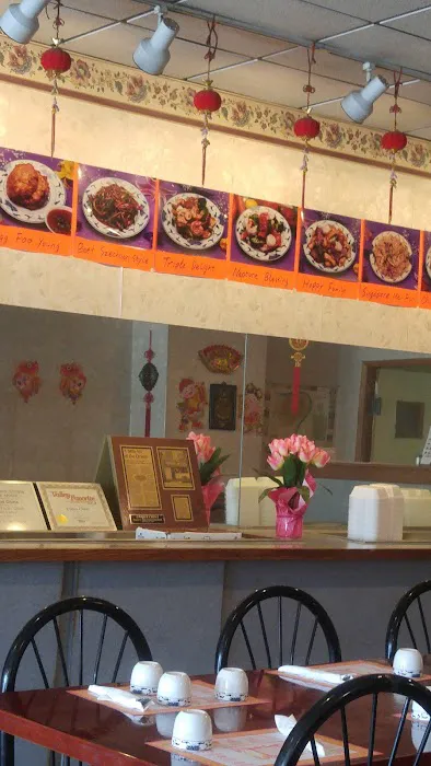 Unique China 1