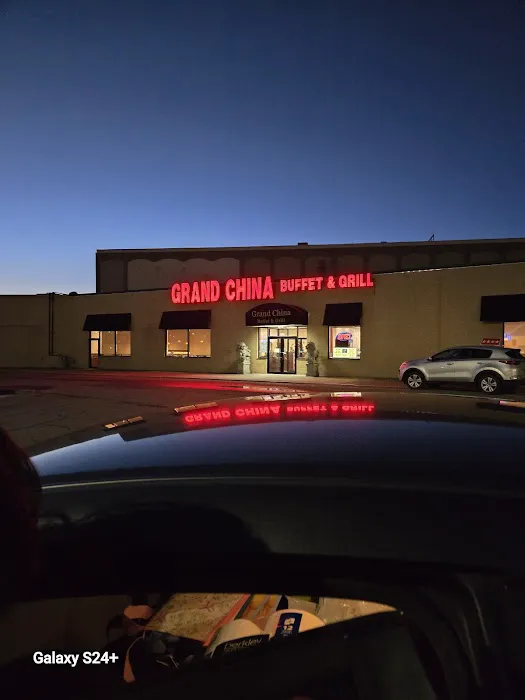 Grand China Buffet Sushi & Grill 3