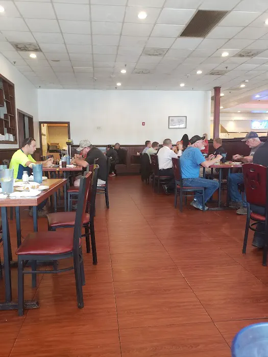 Grand China Buffet Sushi & Grill 10
