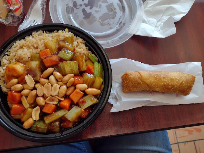 Lucky Bamboo Chinese Restaurant 7