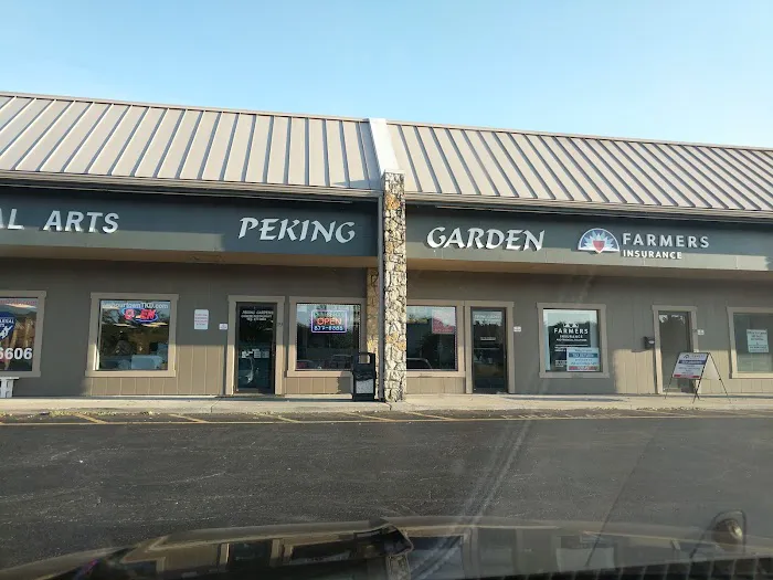 Peking Garden Restaurant 8