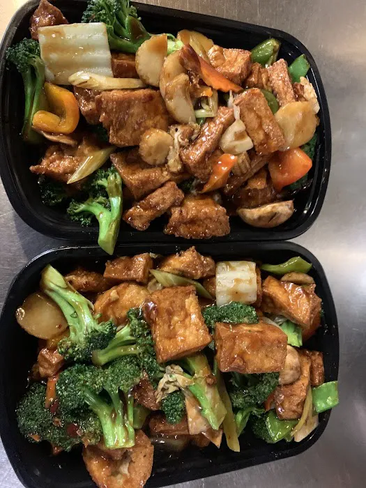 Dragon House Chinese Eatery 9