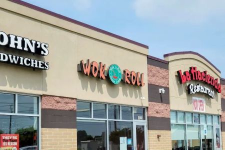 WOK & ROLL CHINESE RESTAURANT