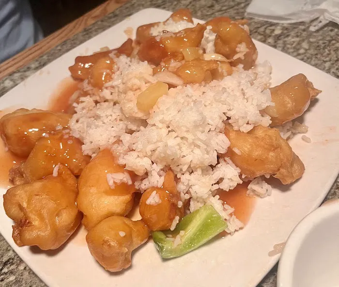 Joe Chan's Bistro 6
