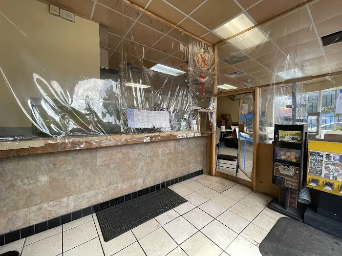 Hot Wok 10