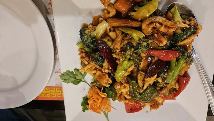 Hong Kong Wok N Grill 4