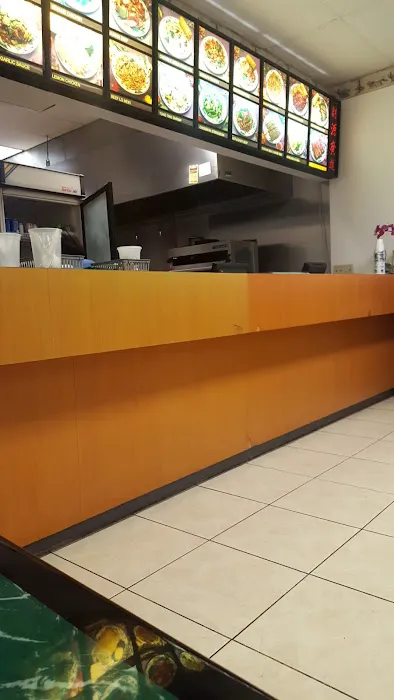 China Wok Chinese Restaurant 7