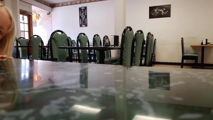 Goldstar Chinese Restaurant 3