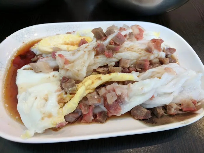 E&J Yummy Kitchen 10