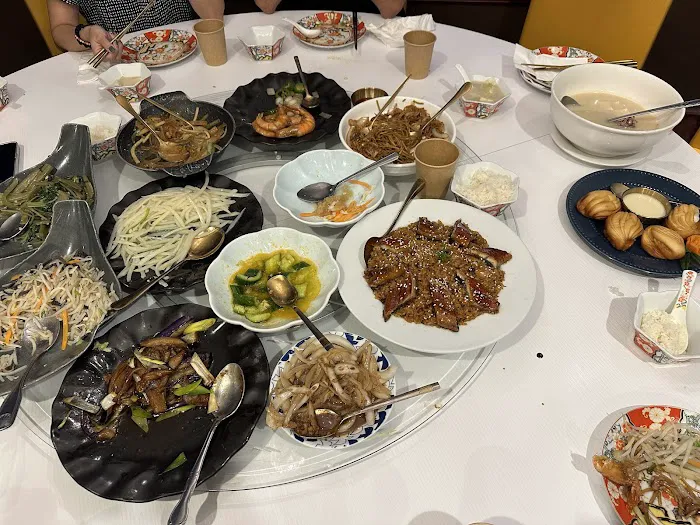Duck House Restaurant 鹿鼎記 6