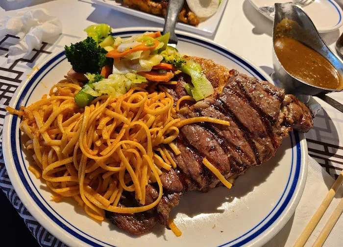 Baccali Cafe & Rotisserie 4