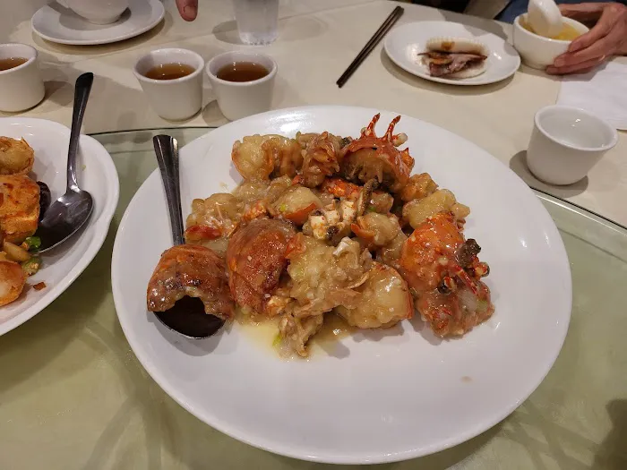 Atlantic Seafood and Dim Sum 9