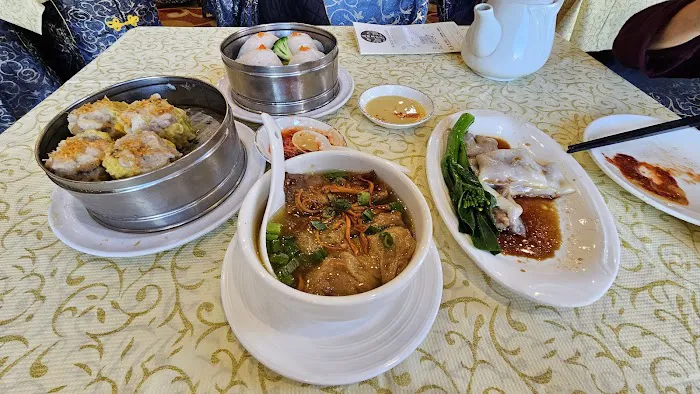 World Seafood Restaurant 10