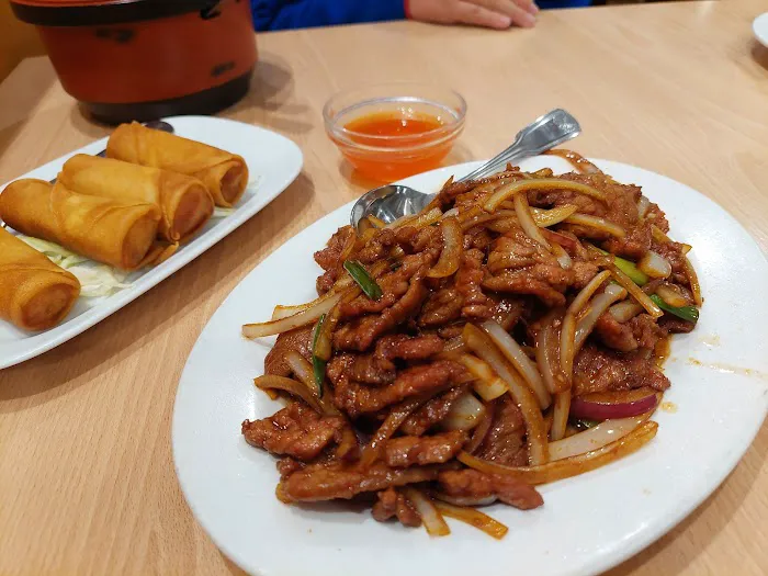 Hot Wok Cafe 7