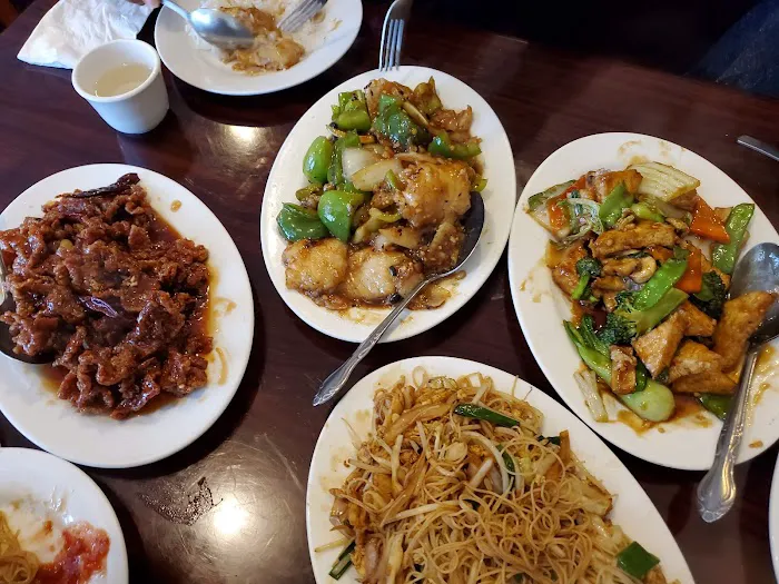 Dragon King Restaurant 10