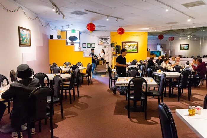 Szechwan Inn Chinese Restaurant 3