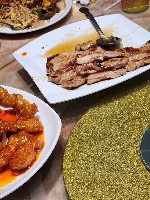 Golden Palace Chinese Restaurant 8
