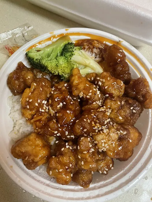 Dragon Chinese Restaurant 6
