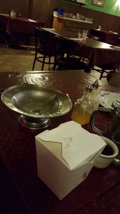 Lotus Palace Restaurant 10