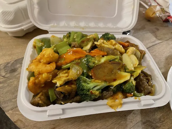 Chef Mei Chinese Restaurant 6
