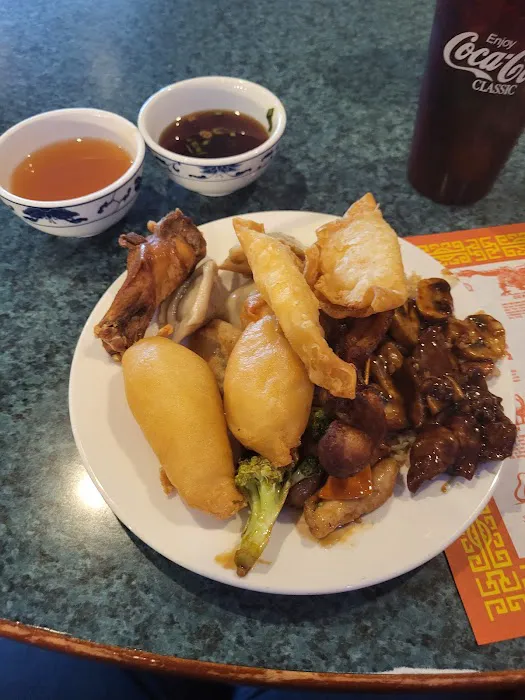 Golden Palace Restaurant 7