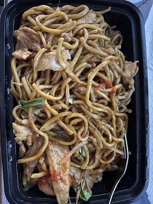 Chen's Chinese Bistro 10