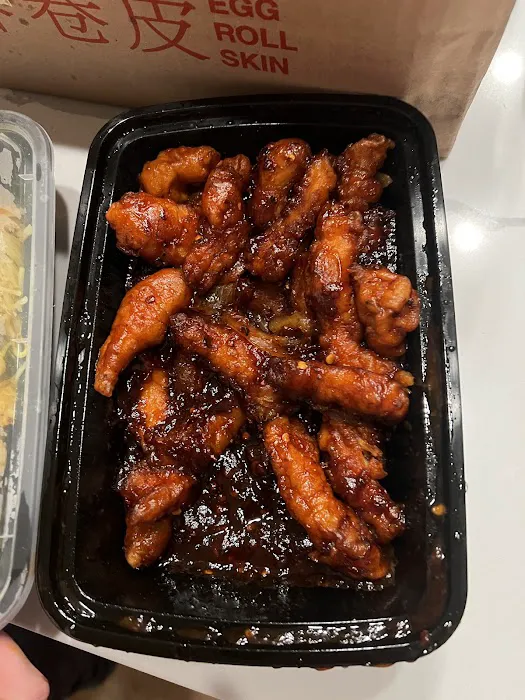 Chen's Chinese Bistro 6