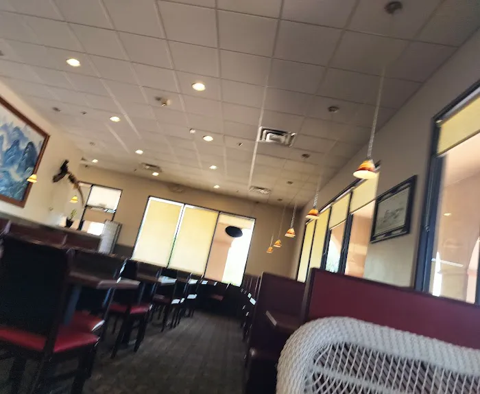 Chen's Chinese Bistro 1
