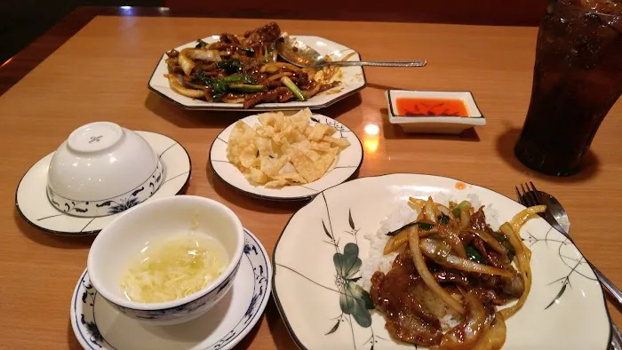 Chens Chinese Bistro 10