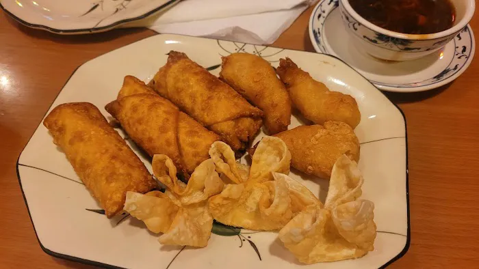 Chens Chinese Bistro 7