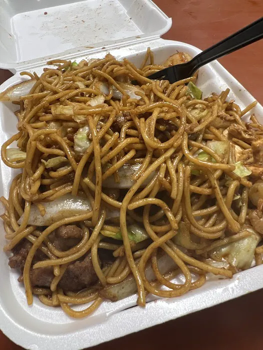 Ma Noodle House 1