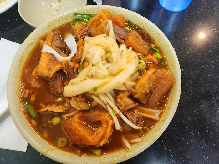 Minh Ky Restaurant 4
