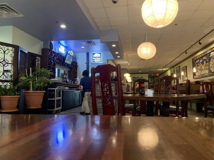 China Cafe Lakeline 3