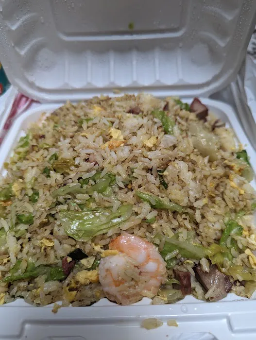 Golden Wok Bistro 5